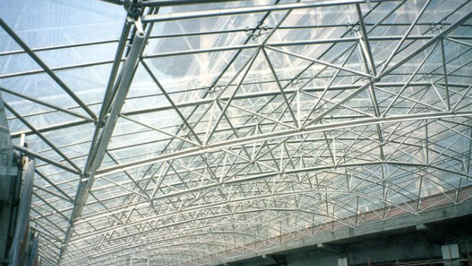 邛崃网架公司的彩色压型钢板的吊装方法有哪些